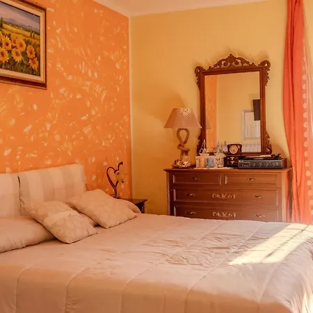 Apartment Porta Longobardi Novi Velia