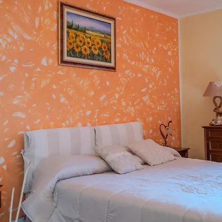 Porta Longobardi Apartment Novi Velia